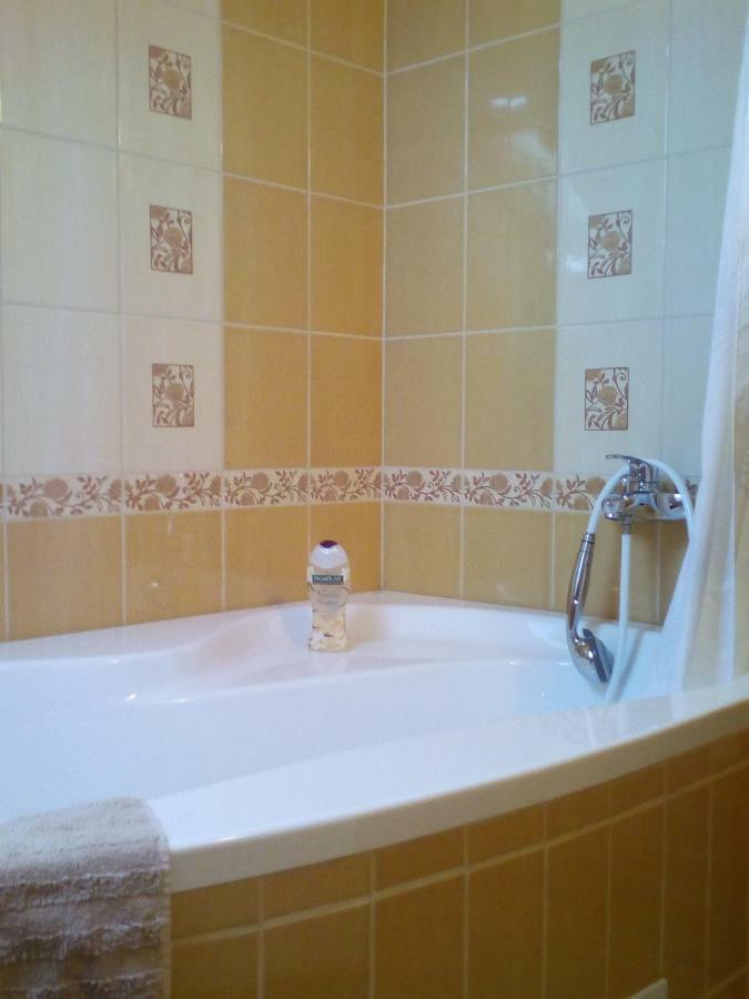 Jazmin Apartman Tihany Εξωτερικό φωτογραφία